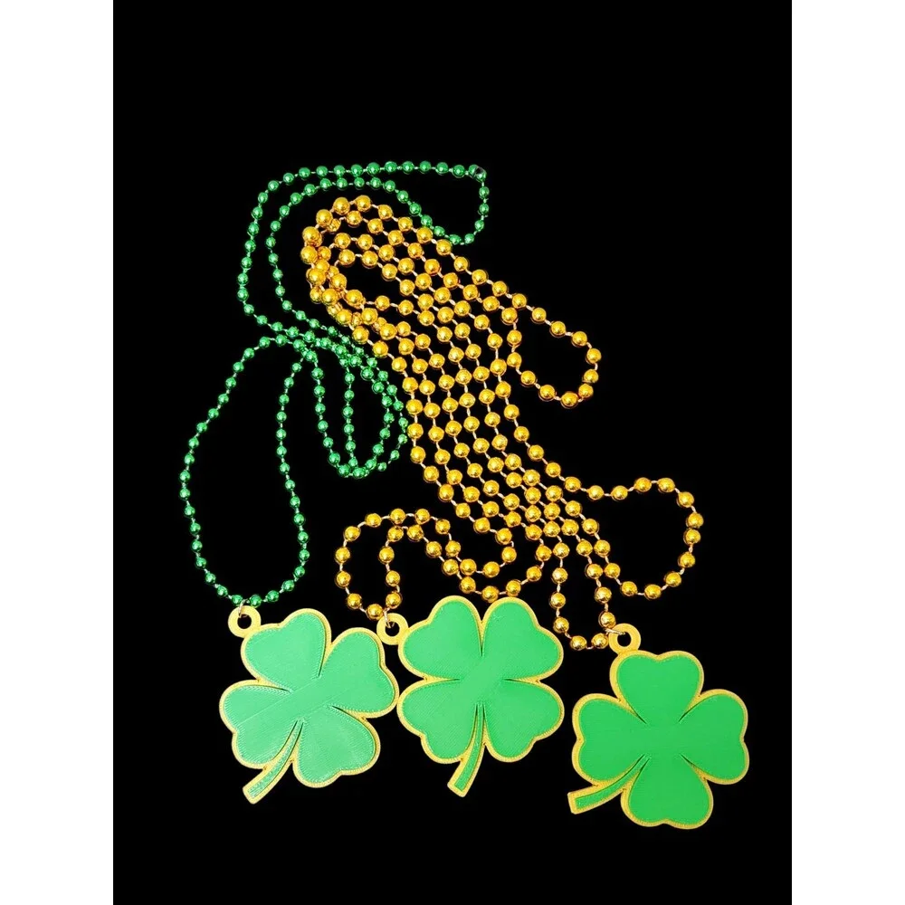 St Patrick’s Day Four Leaf Clover Necklace Shamrock Lucky Charm Green Gold